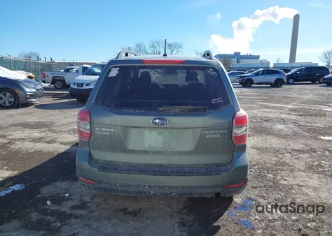 2014 Subaru Forester 2.5I Premium z USA, uszkodzony, nr VIN JF2SJAEC7EH459471